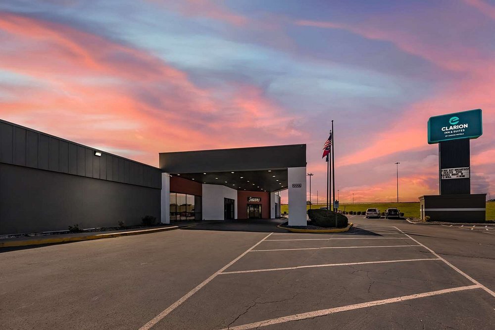 2227 Old Fort Pky, Murfreesboro, TN for sale Building Photo- Image 1 of 14