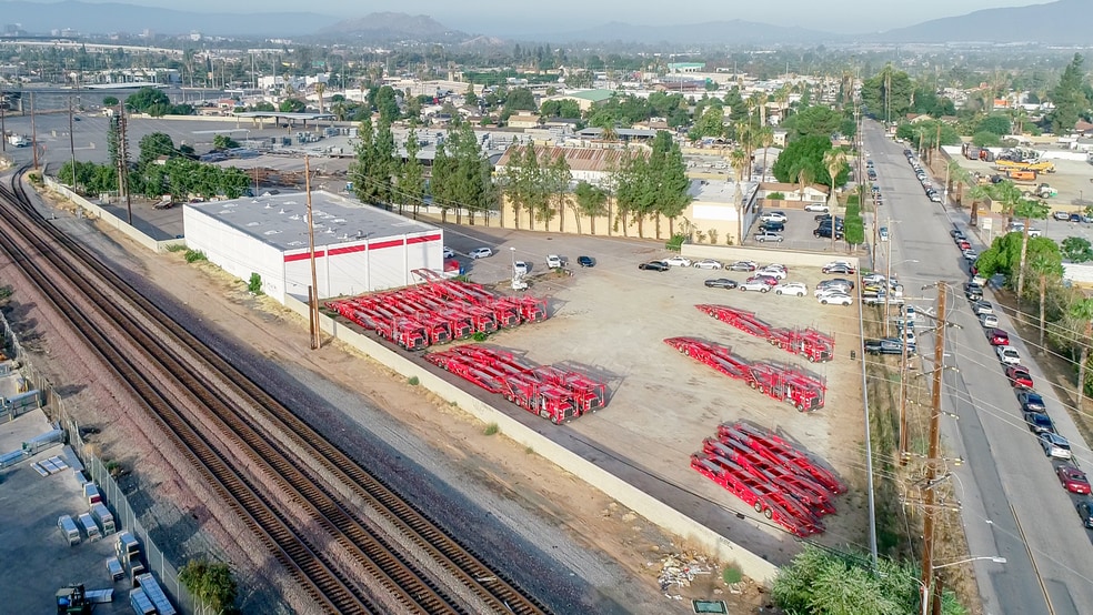 1492 Palmyrita Ave, Riverside, CA for lease - Building Photo - Image 2 of 5