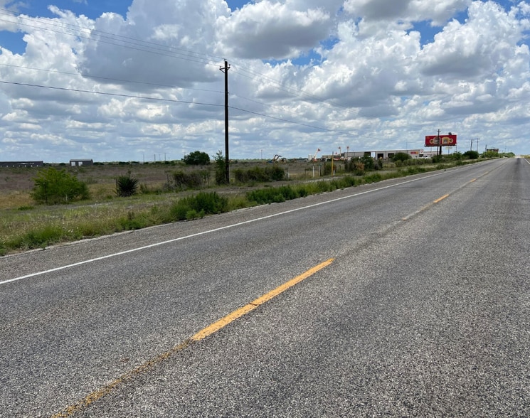 3250 N Highway 37 Access, Three Rivers, TX 78071 Land for Sale
