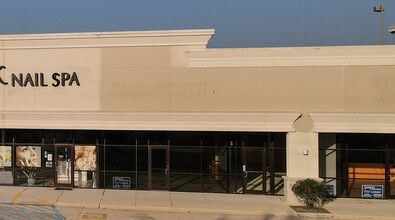 61101-61125 Airport Rd, Slidell, LA for lease Building Photo- Image 1 of 1