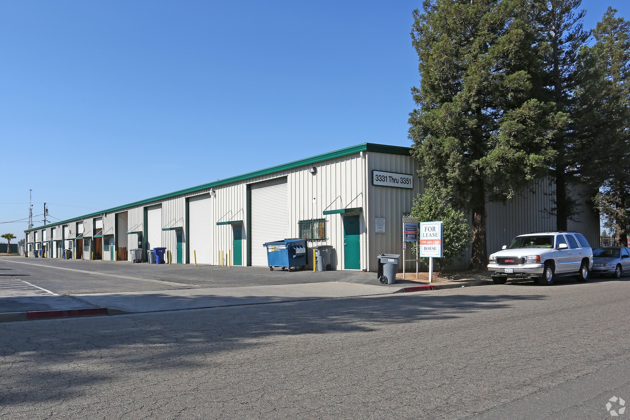 3331-3351 W Sussex Way, Fresno, CA for lease Primary Photo- Image 1 of 6