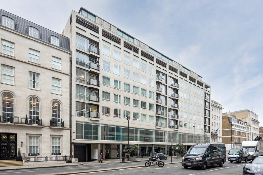 9-12 Portland Pl, London for lease - Primary Photo - Image 1 of 5