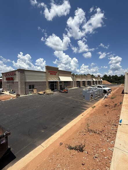 7465 Blackmon Ln, Columbus, GA for lease - Building Photo - Image 1 of 4