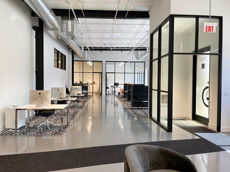 3921-3925 N Elston Ave, Chicago, IL for sale - Interior Photo - Image 3 of 18