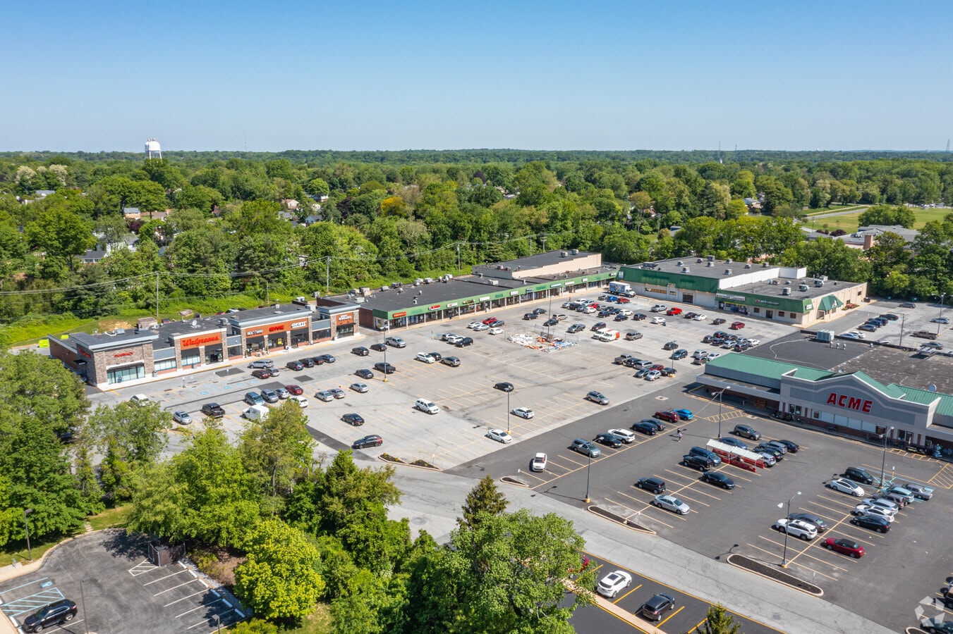 1812 Marsh Rd, Wilmington, DE 19810