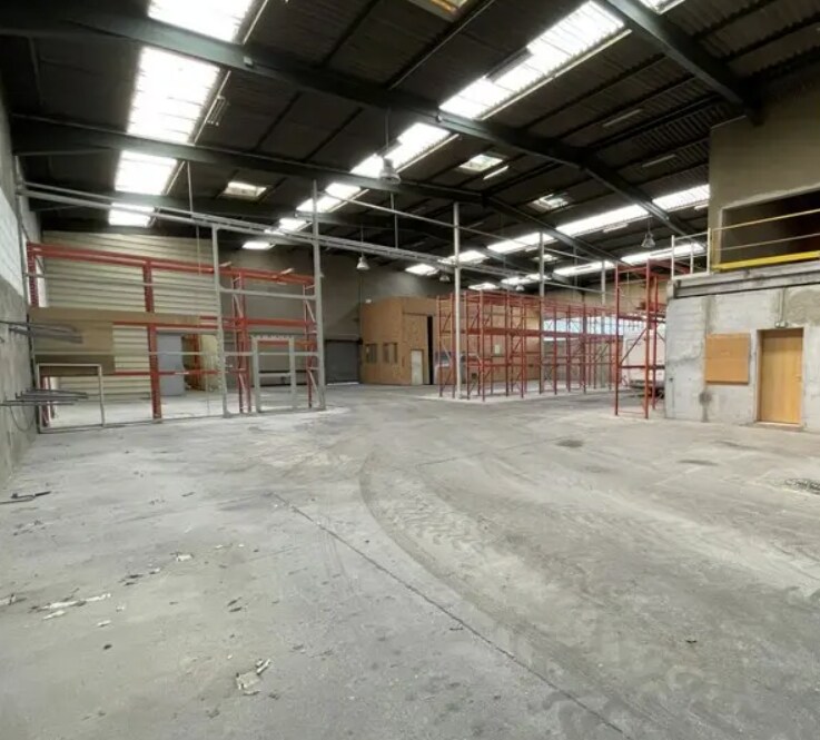 9 Rue Des Balanciers, Thionville for lease Interior Photo- Image 1 of 5