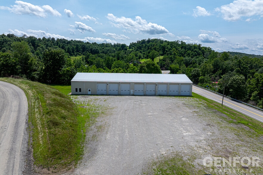 118 Twin Bridges Rd, Charleroi, PA for lease - Building Photo - Image 3 of 5