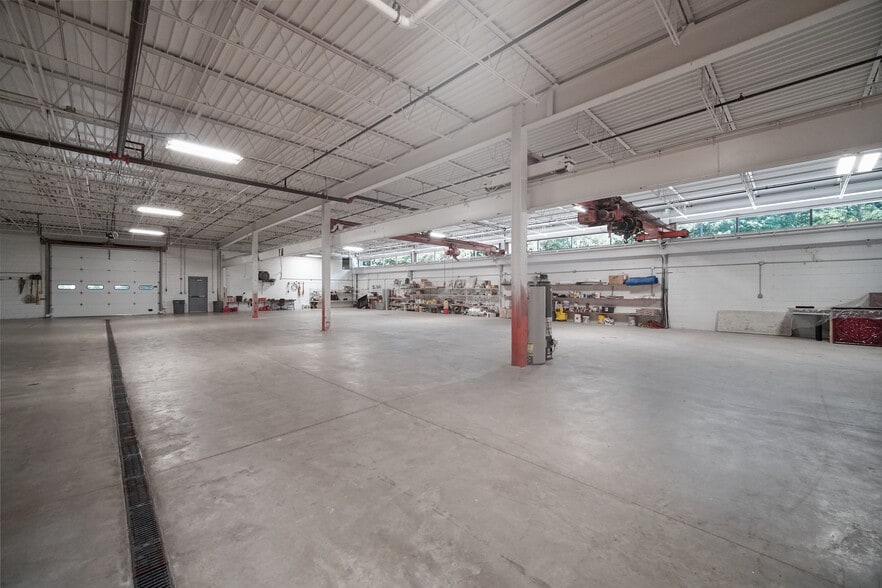 1225 E Washington St, Joliet, IL for sale - Building Photo - Image 2 of 14