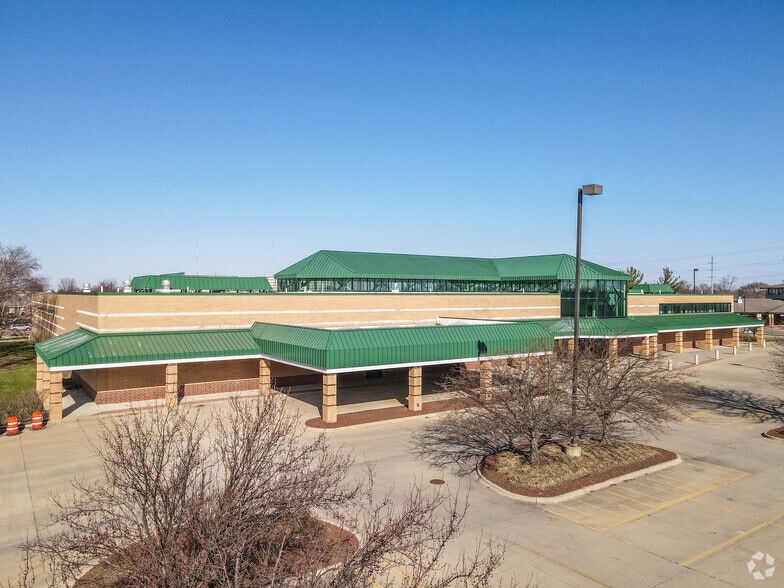 5440 NW 86th St, Johnston, IA for lease - Building Photo - Image 2 of 9