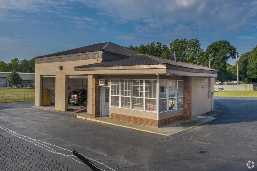 1668 Atlanta Rd SE, Smyrna, GA for sale - Primary Photo - Image 1 of 20