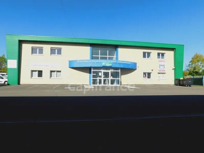 Office in MARLY for lease - Building Photo - Image 1 of 15