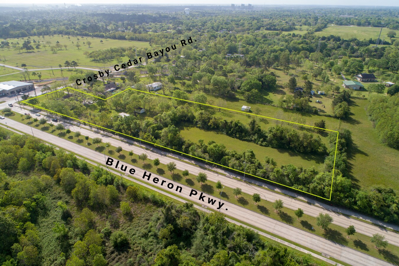 4419 Crosby Cedar Bayou Rd, Baytown, TX 77521