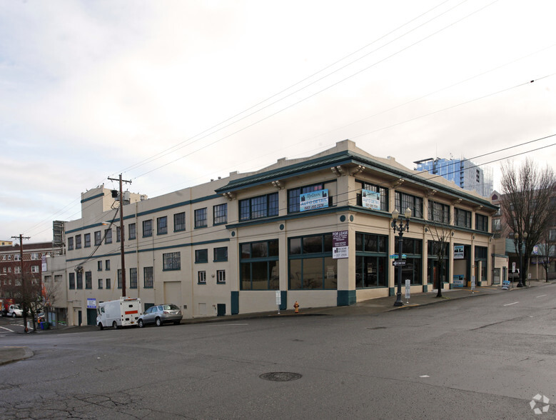 1543-1563 SW Alder St, Portland, OR for lease - Primary Photo - Image 1 of 7