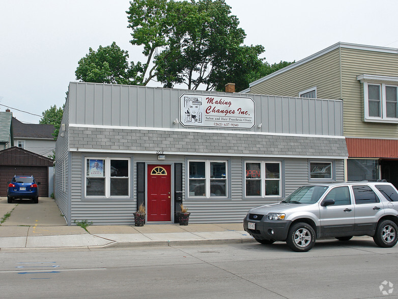 2718 16th St, Racine, WI for sale - Primary Photo - Image 1 of 1