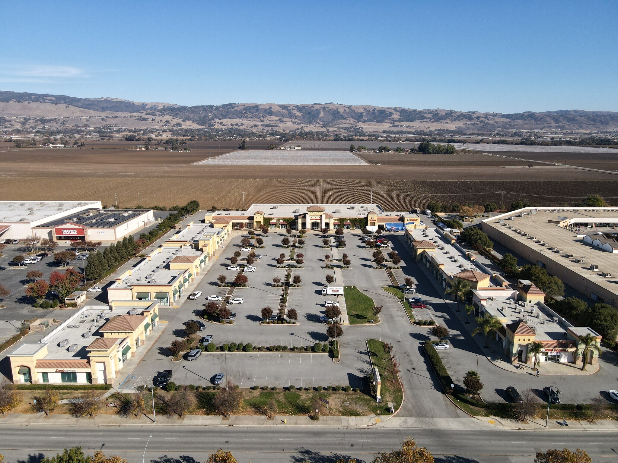 8610-8660 San Ysidro Ave, Gilroy, CA for sale Building Photo- Image 1 of 1