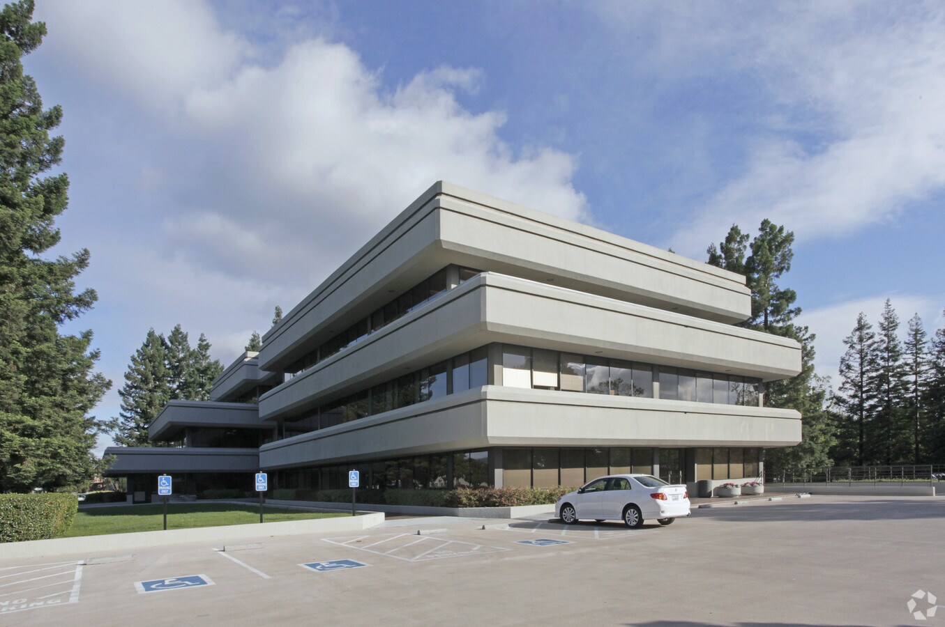 1000 El Camino Real Menlo Park Ca 94025 Office For Lease Loopnet Com