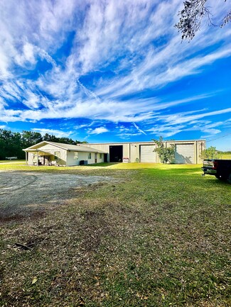 More details for 465 E Collins St, Umatilla, FL - Flex for Lease