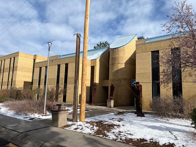 2178 Victor St, Aurora, CO for sale - Building Photo - Image 2 of 7