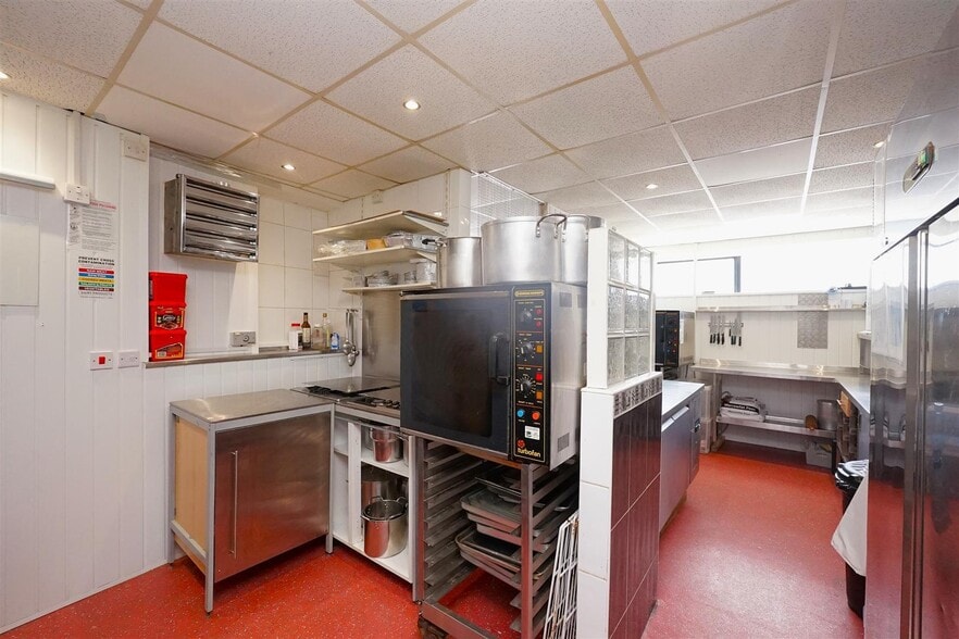 1a Hibbert Rd, Barrow In Furness for sale - Building Photo - Image 3 of 9