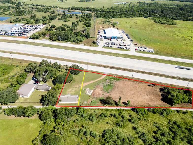 4095 SE I 10 Frontage Rd, Sealy, TX for sale - Building Photo - Image 1 of 53