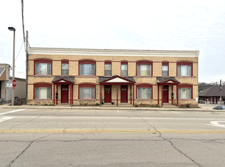 More details for 130 Washington St, Woodstock, IL - Multifamily for Sale