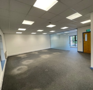 232-240 Belmont Rd, Belfast for lease Interior Photo- Image 1 of 6