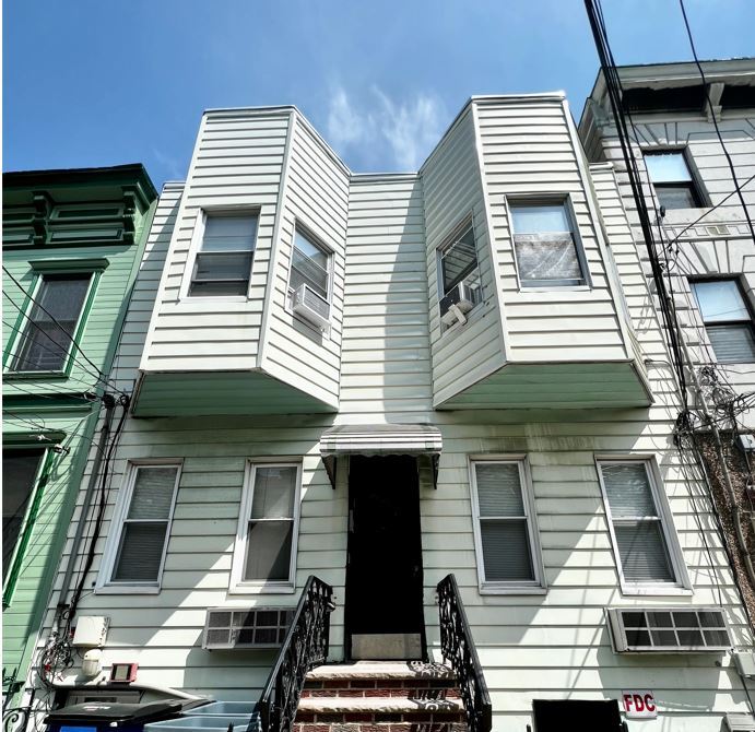 607 Adams St, Hoboken, NJ 07030
