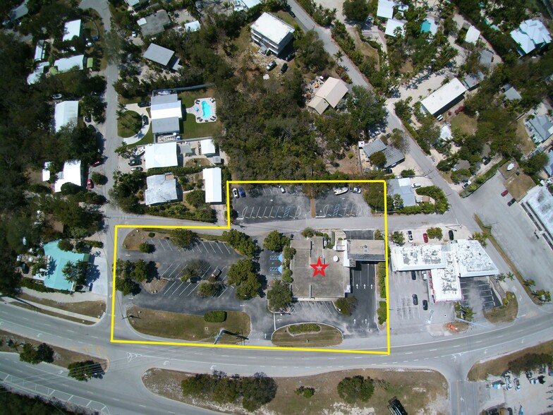 92300 Overseas Hwy, Tavernier, FL for sale - Building Photo - Image 1 of 1