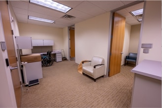 1320 W Walnut Hill Ln, Irving, TX for sale Interior Photo- Image 1 of 26