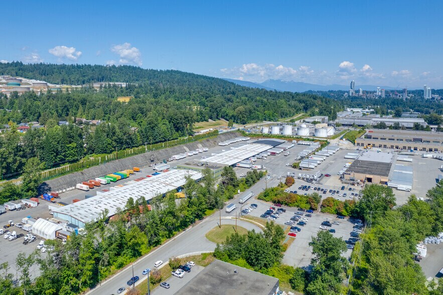 7867 Express St, Burnaby, BC for lease - Primary Photo - Image 1 of 6