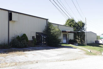 10 Old Shoals Rd, Arden, NC for lease Building Photo- Image 2 of 3