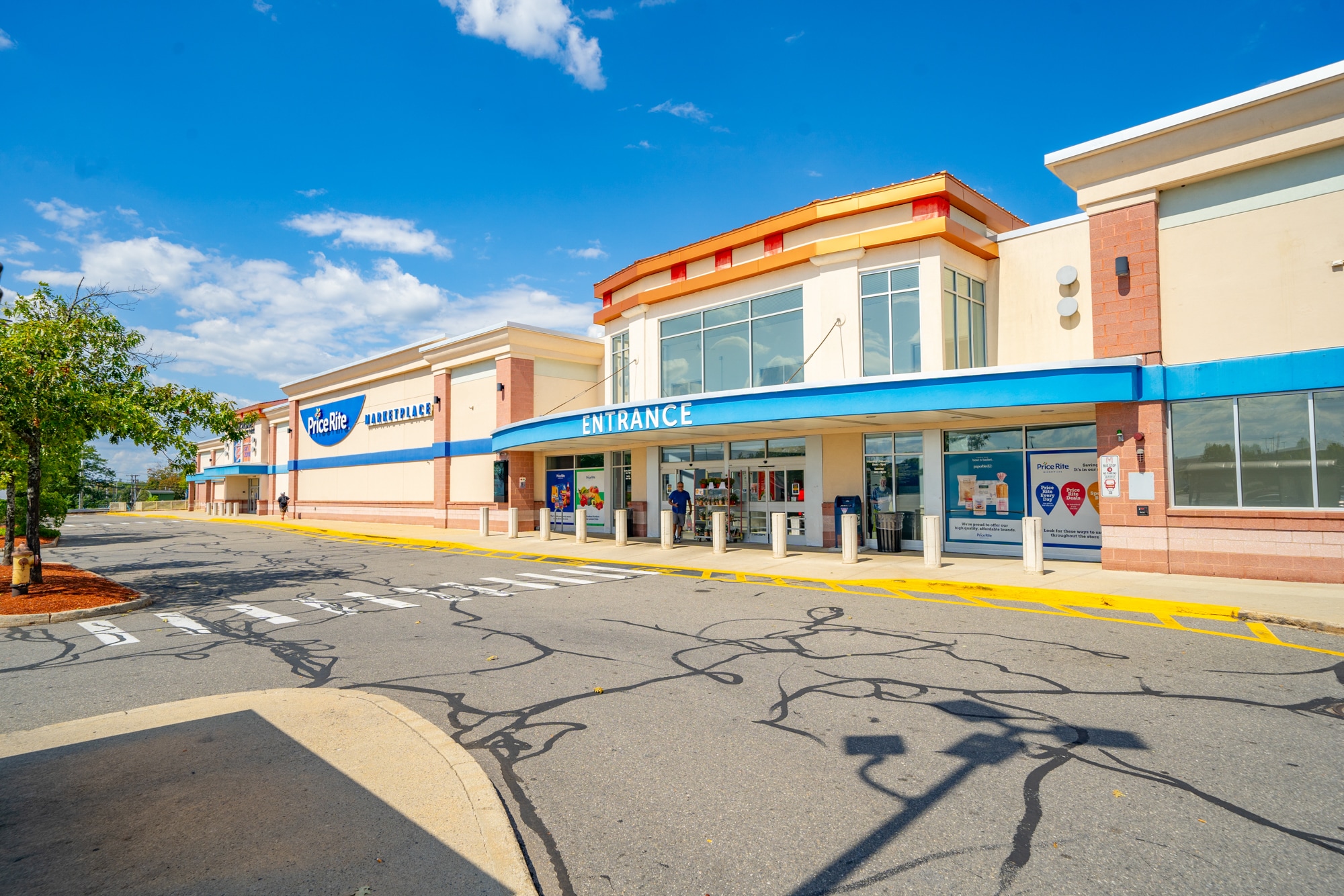 Manchester Marketplace portfolio of 5 properties for sale on LoopNet.com Building Photo- Image 1 of 6