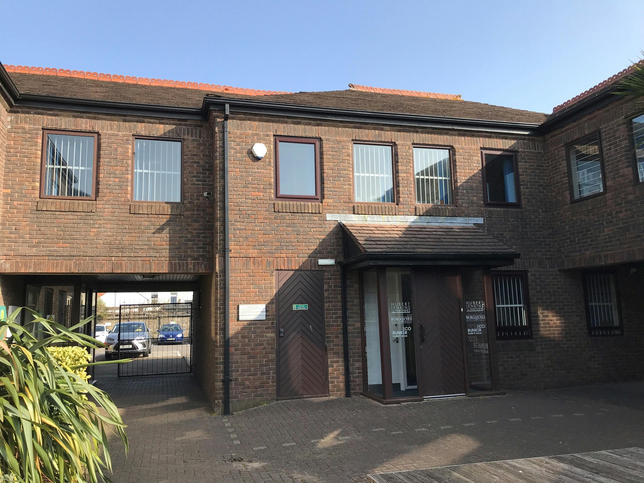 256 Cowbridge Rd E, Cardiff for sale Building Photo- Image 1 of 8