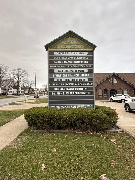 250 N Main St, Crown Point, IN for lease - Building Photo - Image 3 of 10