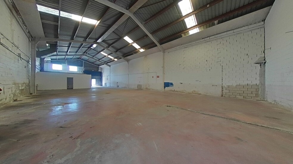 Calle Brújula, Mairena del Aljarafe, Sevilla for sale - Building Photo - Image 3 of 24