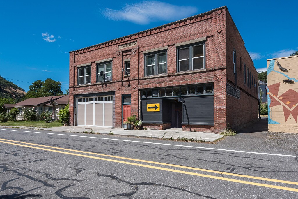 202 Main St, Klickitat, WA for sale Building Photo- Image 1 of 1