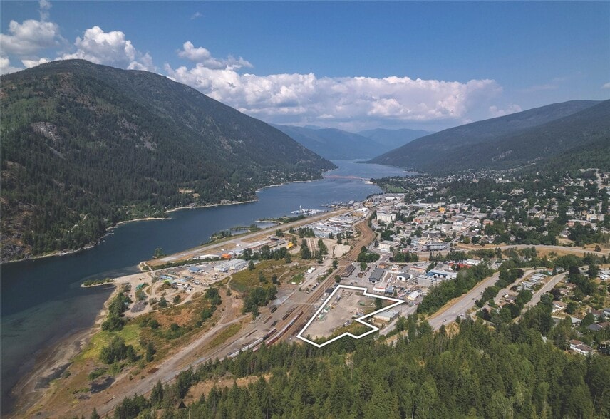 95 Government Rd, Nelson, BC for sale - Building Photo - Image 3 of 25