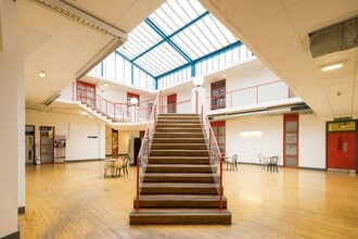 William St, Gateshead for lease Interior Photo- Image 1 of 9