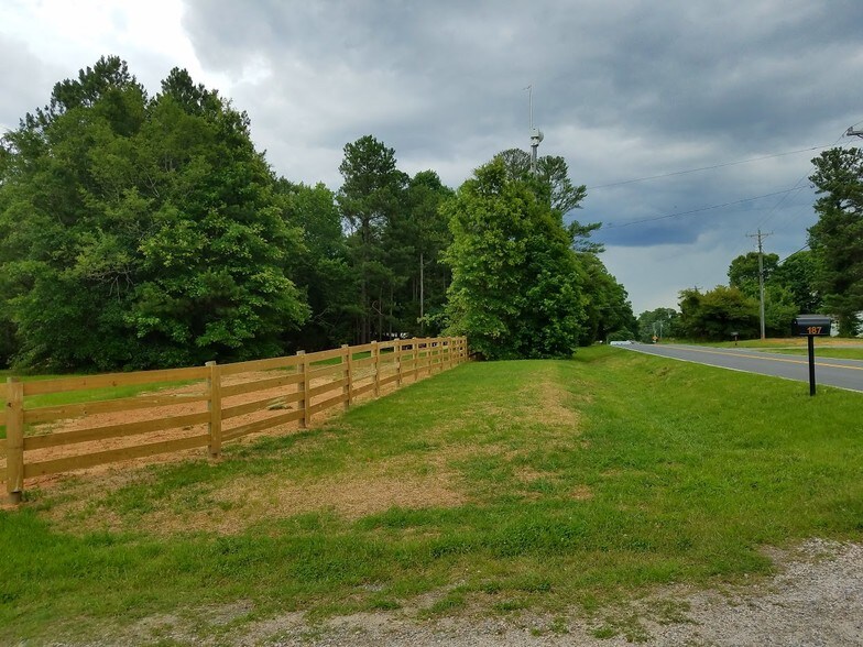 187 Sutton Rd, Fort Mill, SC for sale - Building Photo - Image 1 of 1