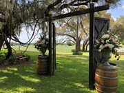 Seven Hills Farm & Wedding Venue - Wedding Venue