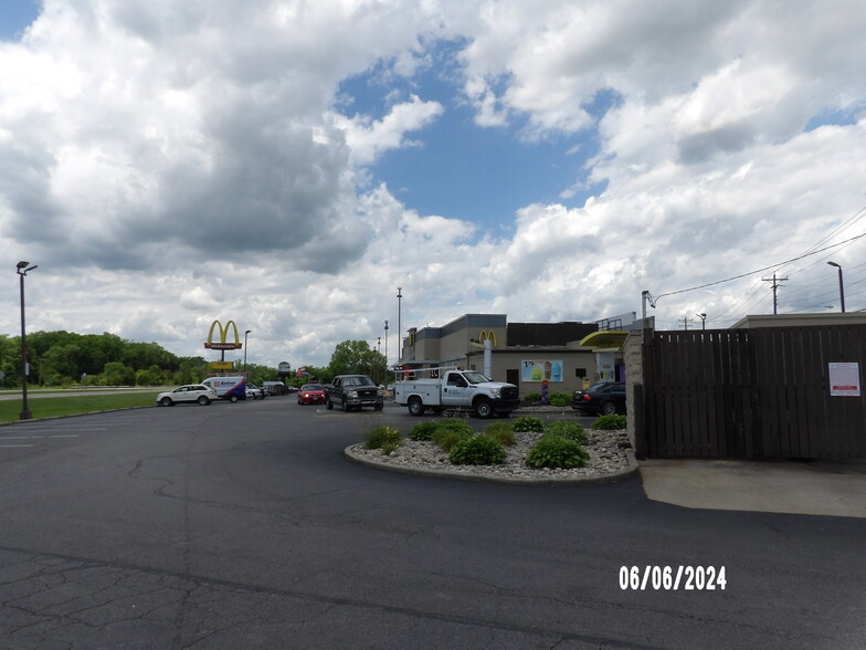 1045 Old US Rte 52, New Richmond, OH for sale - Building Photo - Image 1 of 9