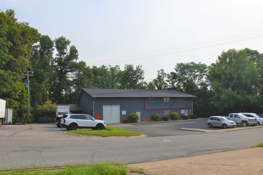 125 S Westplex Ave, Bloomington, IN for sale - Primary Photo - Image 1 of 1