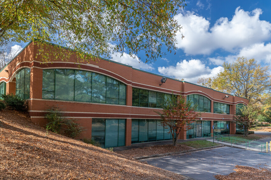 1640 Phoenix Blvd, Atlanta, GA for lease - Building Photo - Image 3 of 5