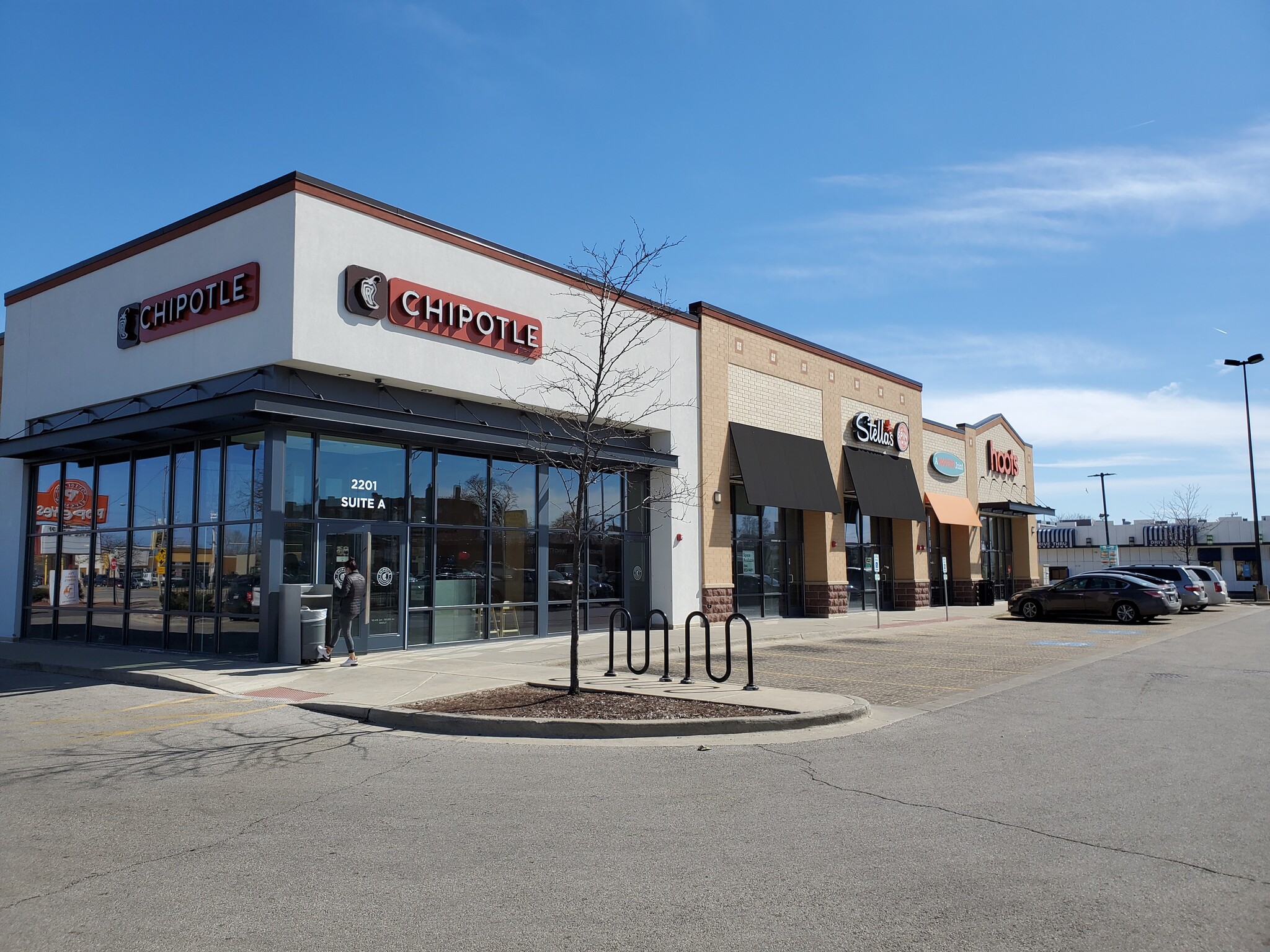 4601-4779 W Cermak Rd, Cicero, IL 60804 - Retail for Lease | LoopNet.com