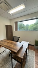 153 S Main St, Newtown, CT for lease Interior Photo- Image 2 of 2
