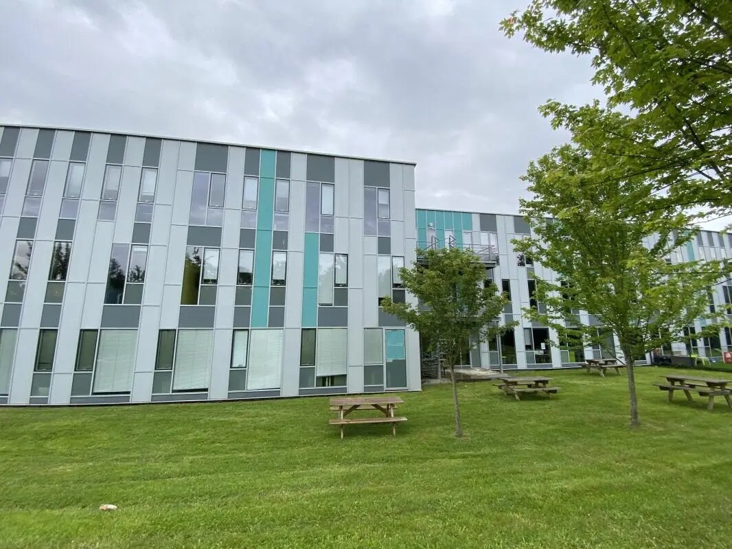 Office in Vern-sur-Seiche for lease Building Photo- Image 1 of 8