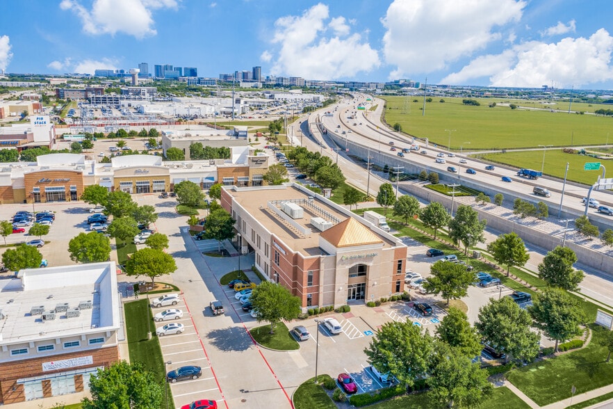 6001 Windhaven Pky, Plano, TX for lease - Building Photo - Image 2 of 8