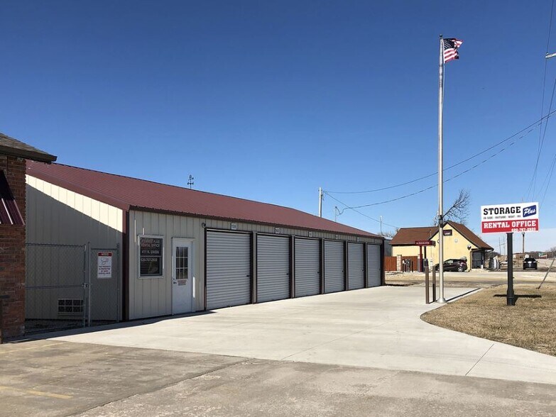 411 N Union St, Council Grove, KS for sale - Primary Photo - Image 1 of 1