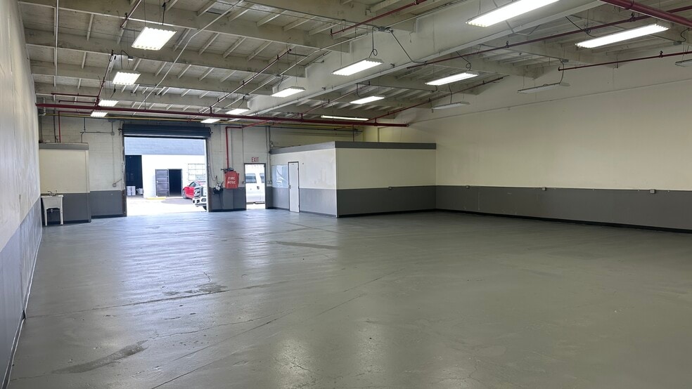 13259-13265 Imperial Hwy, Whittier, CA for lease - Building Photo - Image 1 of 31