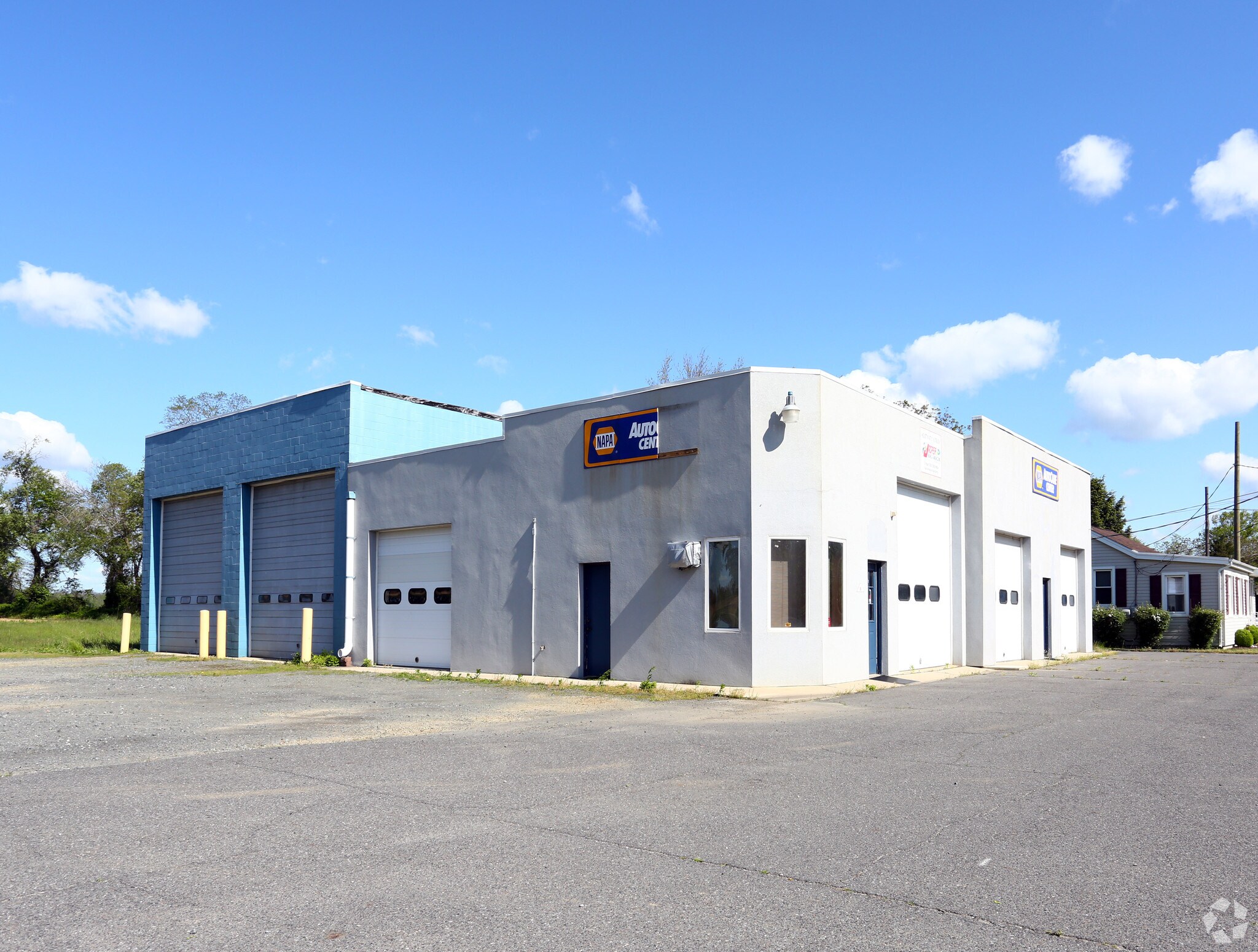 3023 Route 206, Columbus, NJ for sale Primary Photo- Image 1 of 1